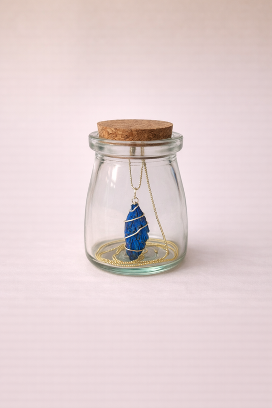 Collar de cuarzo Cianita azul