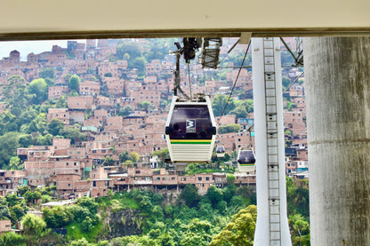 Comuna 13 Tour – Art, Culture and Social Transformation 