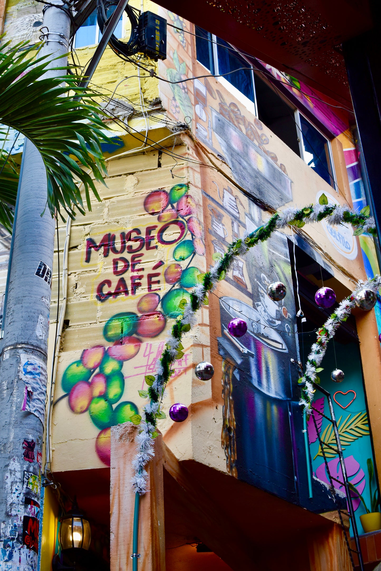 Comuna 13 Tour – Art, Culture and Social Transformation 