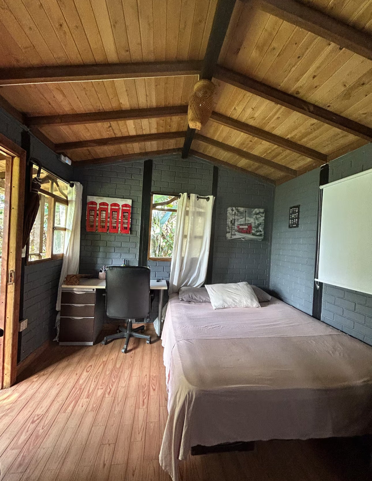 Casa Jardín @ Sumer Farms – Medellín | Garden Cabin Stay at Sumer Farms