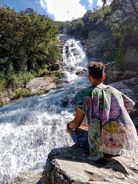 🌿 Conexión Ancestral: Túnel de la Quiebra y Cascada La Chorrera 🌿