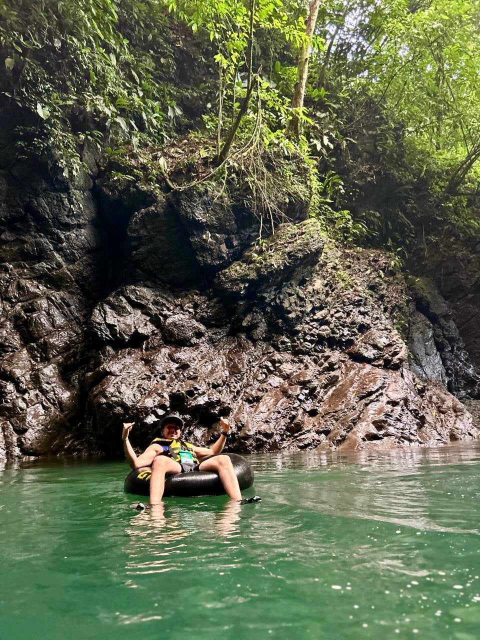 🌿 Ruta a Mutatá: Aventura, Río y Energía Ancestral 🌊🔥